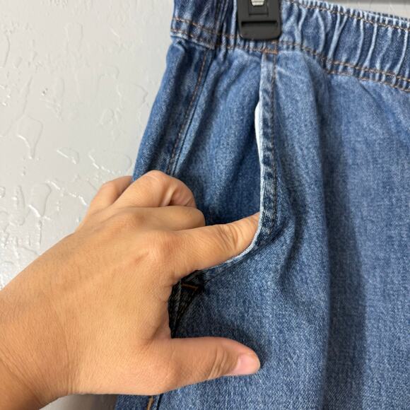 Old Navy High Waisted Pull On Barrel Jeans, Medium Wash, L, 789110 - Picture 4 of 6